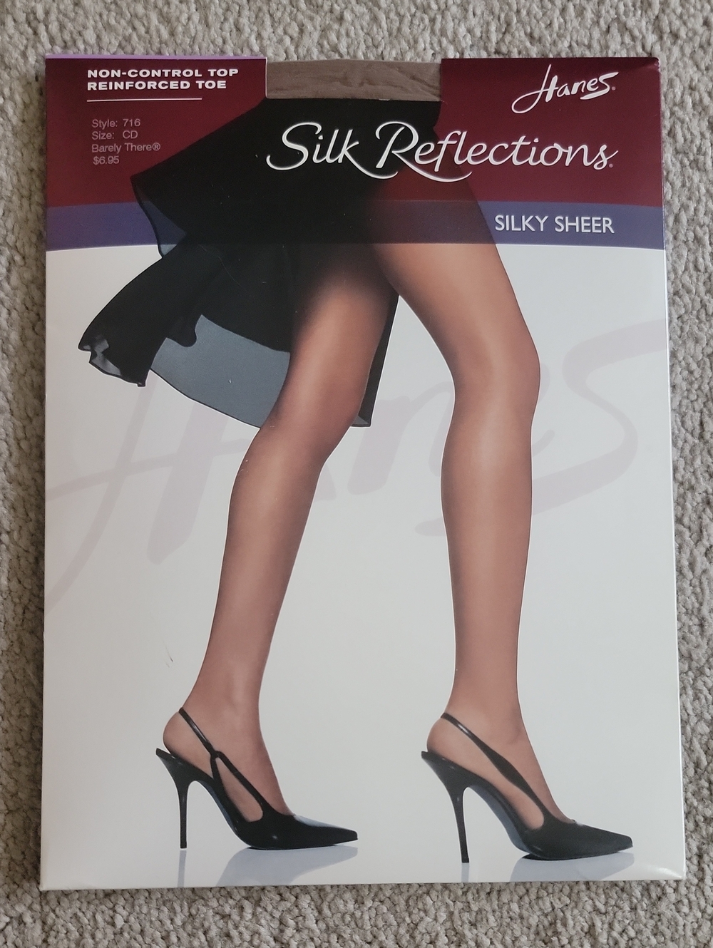 Hanes Silk Reflections Silky Sheer Women's Hosiery - Barely There Sz CD